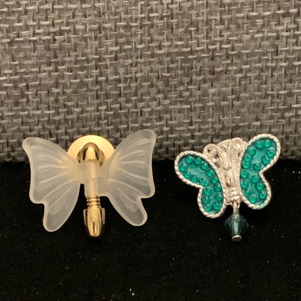 Two‎ Butterfly Pins Silvertone Goldtone One signed “Avon”